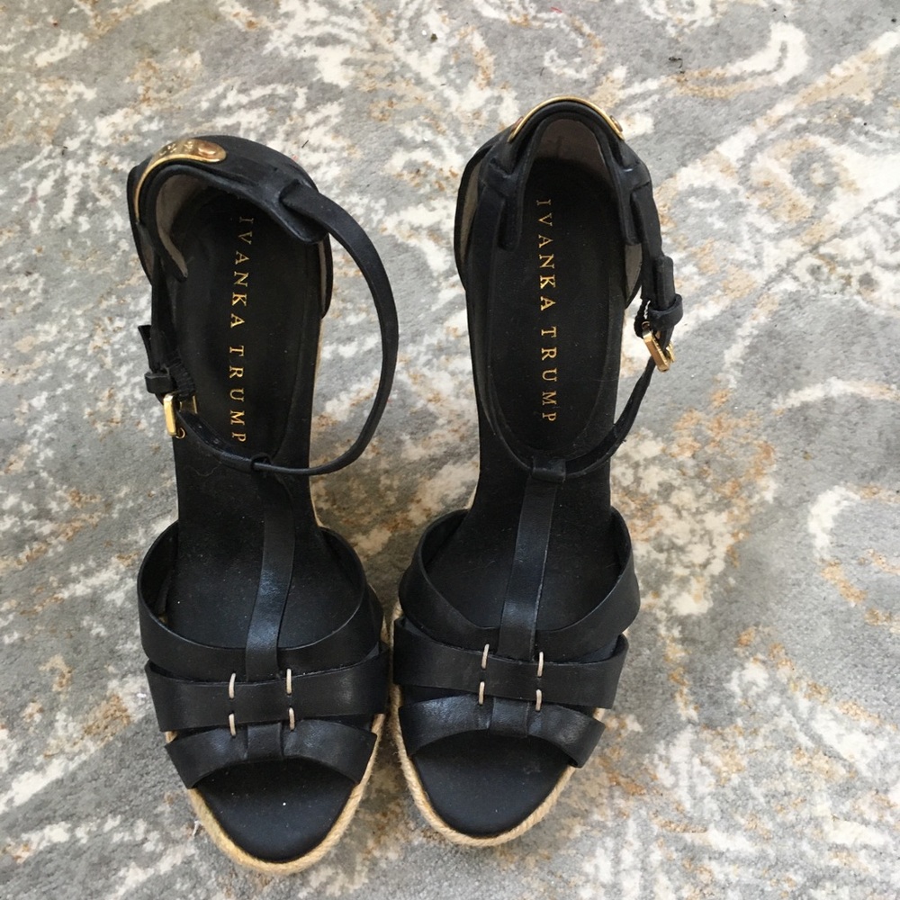 Ivanka Trump wedges size 6m